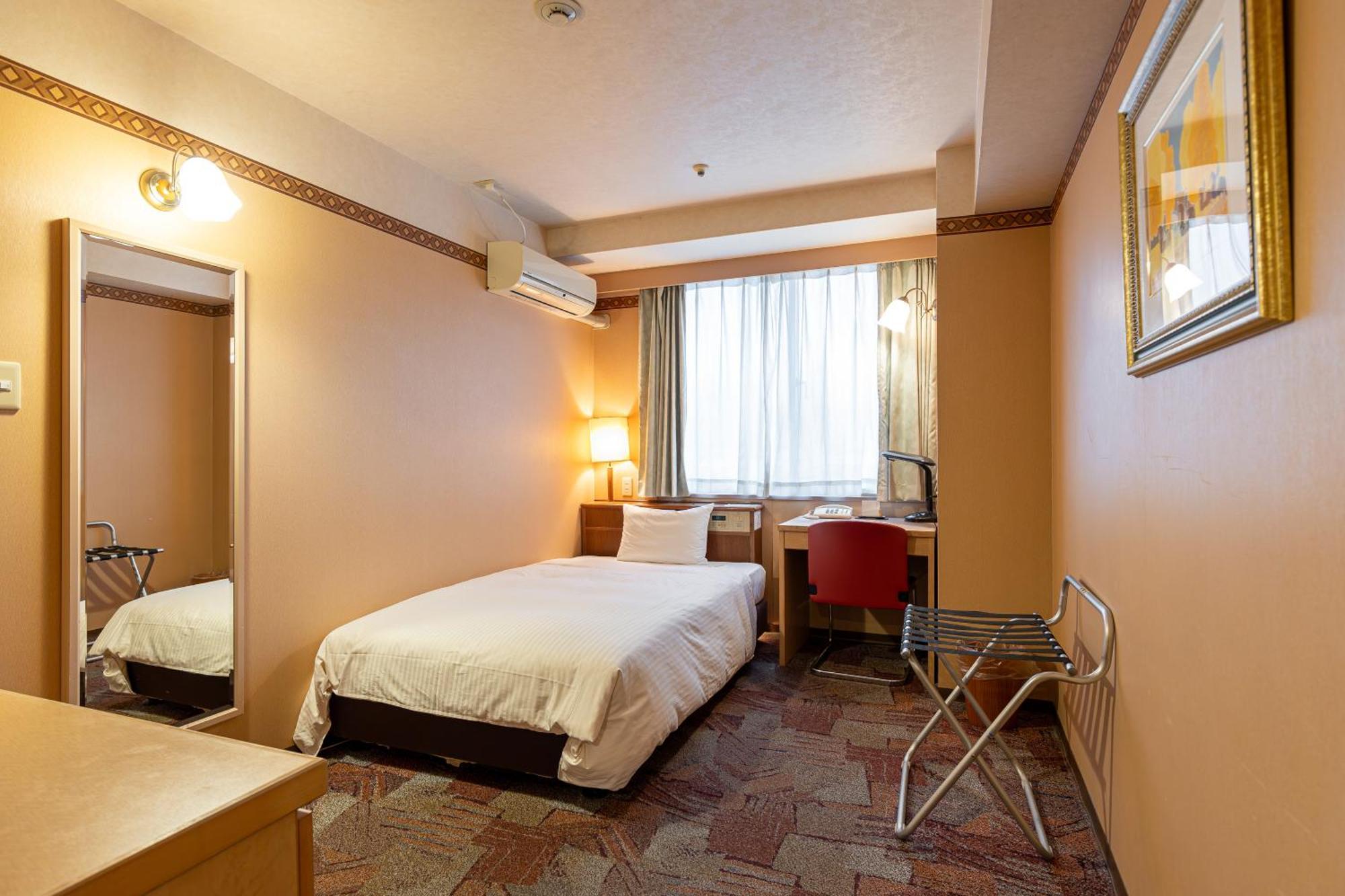 New Sunpia Tsuruga Hotel Екстериор снимка