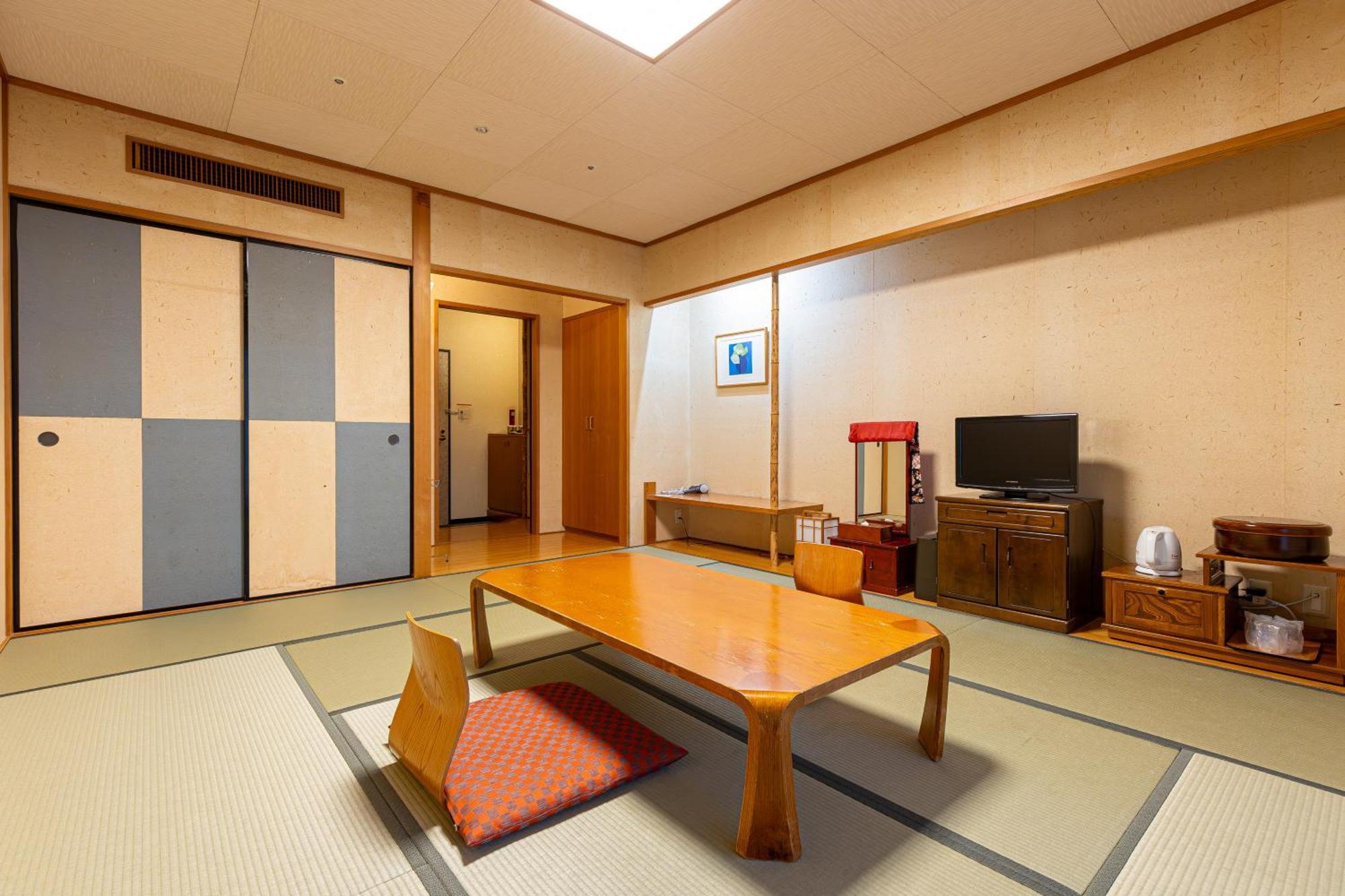 New Sunpia Tsuruga Hotel Екстериор снимка